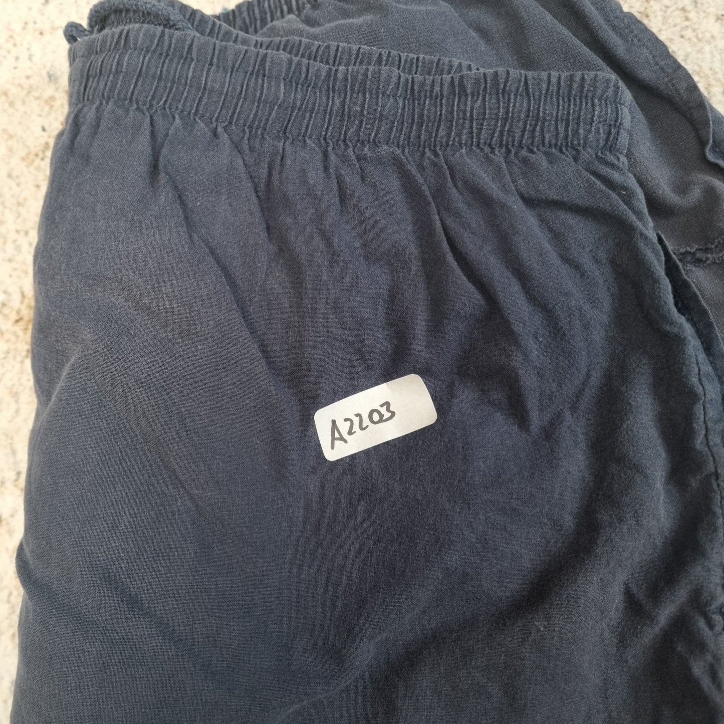 Adidas SPORT SHORTS VINTAGE RUNNING AMY WINEHOUSE - Blue - Size XL