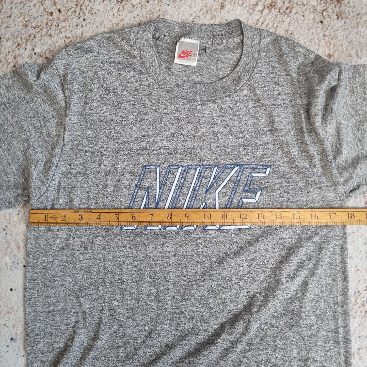 Nike T SHIRT SPELL OUT VINTAGE MADE IN USA - Grey - Size S