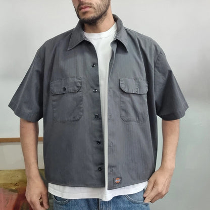 Vintage Dickies Boxy Fit Cropped Shirt Short Sleeve XL plain grey Button Up Skater Y2K Surf