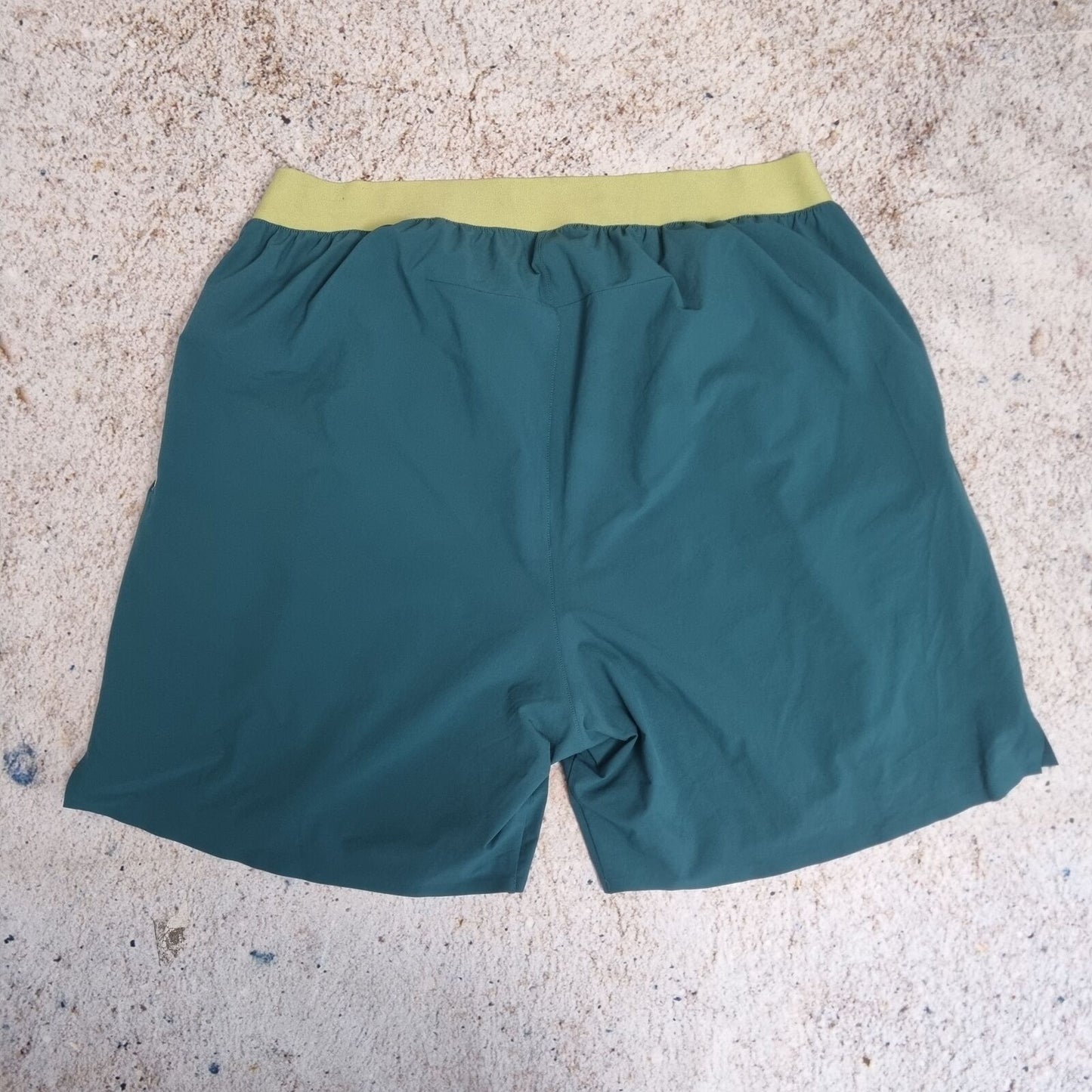 Adidas CASUAL SHORT SPORT SHORT - Green - Size XL