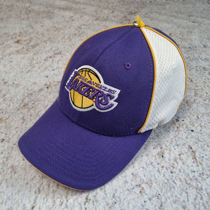 Reebok LA Lakers Cap Hat Fitted Vintage Retro Fitted White Yellow Purple