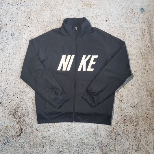 NIKE TRACK JACKET BIG SPELLOUT - Black - Size XL