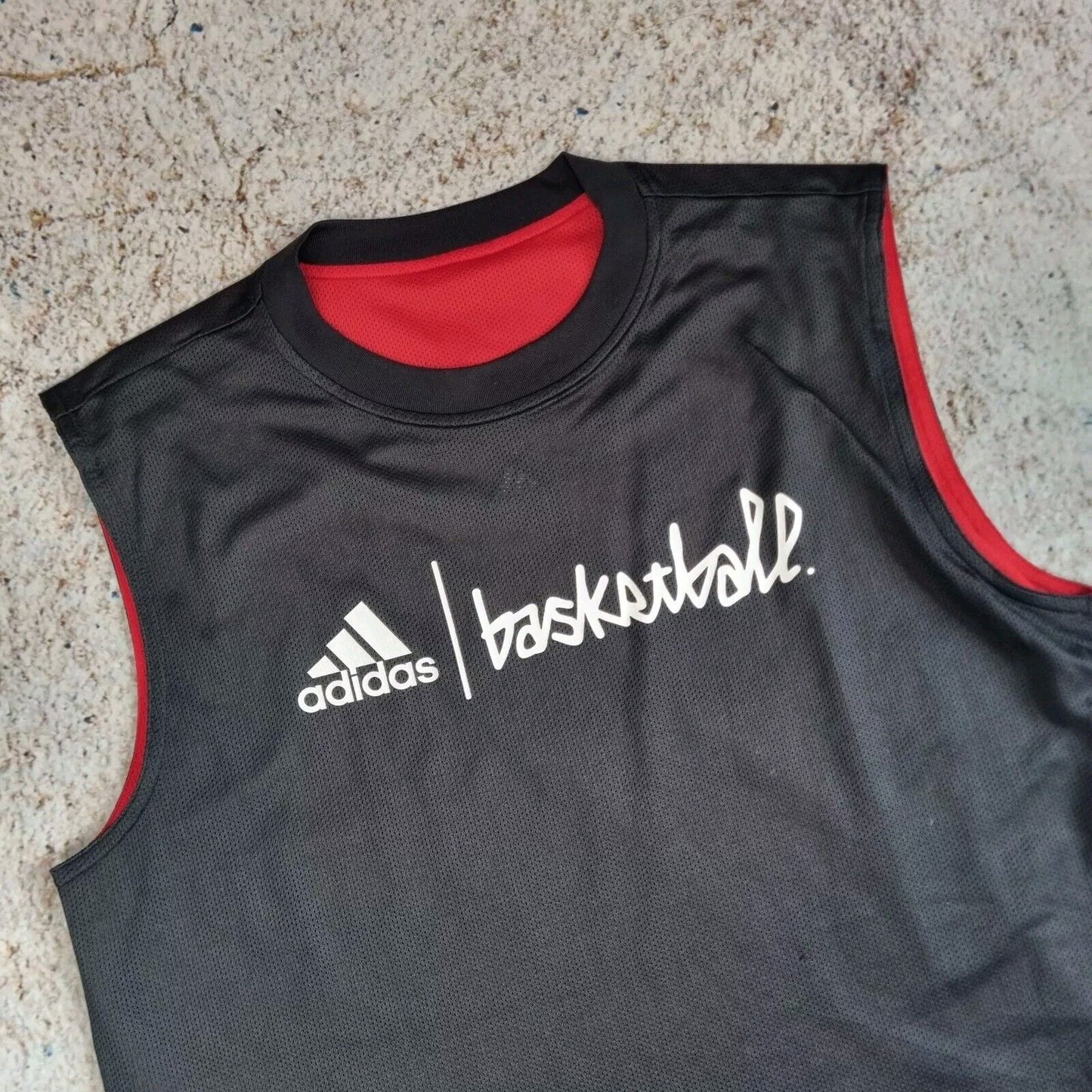 ADIDAS BASKETBALL JERSEY BASKETBALL REVERSIBLE SIZE S Black Red Retro