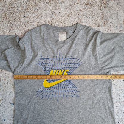 Nike GRAPHIC T SHIRT SPELL OUT RETRO Y2K  - Grey - Size M