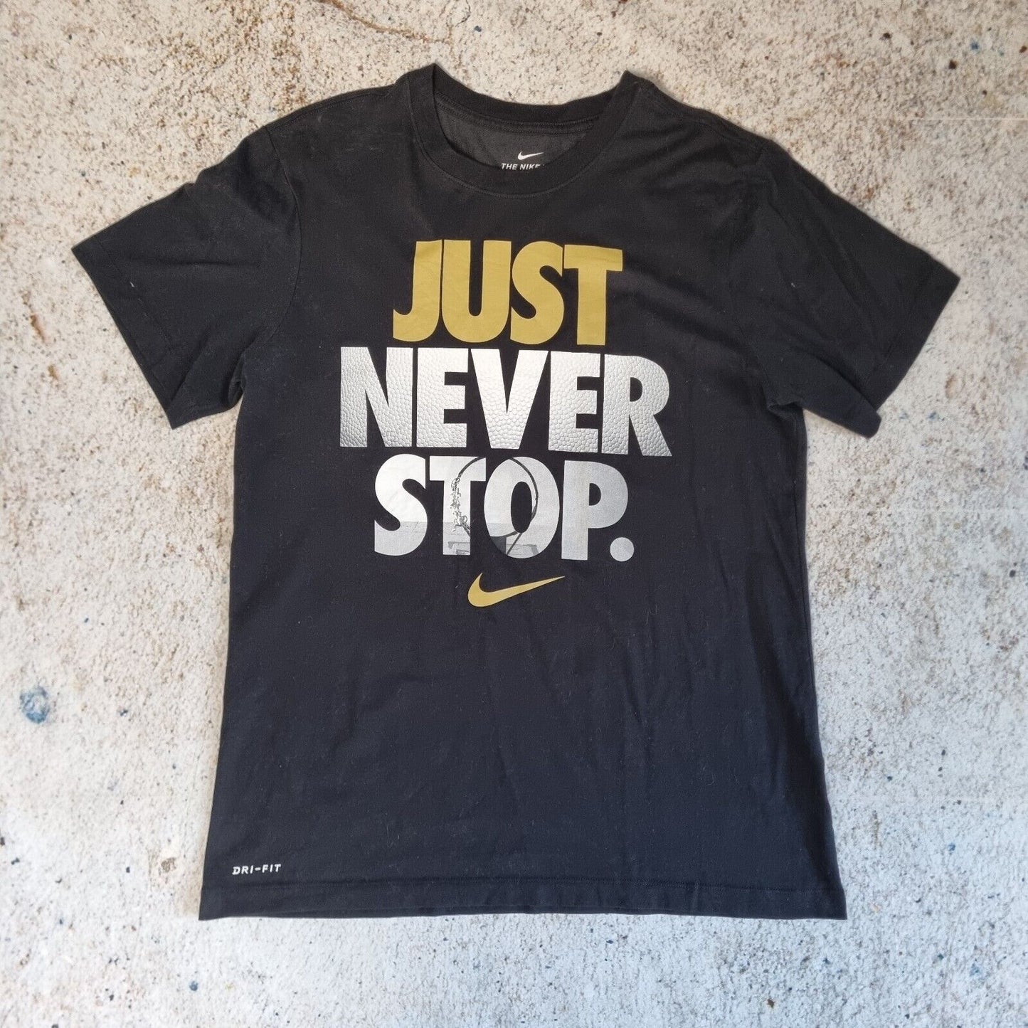 Nike Basketball Dri Fit Tshirt Size M Black Just Never Stop