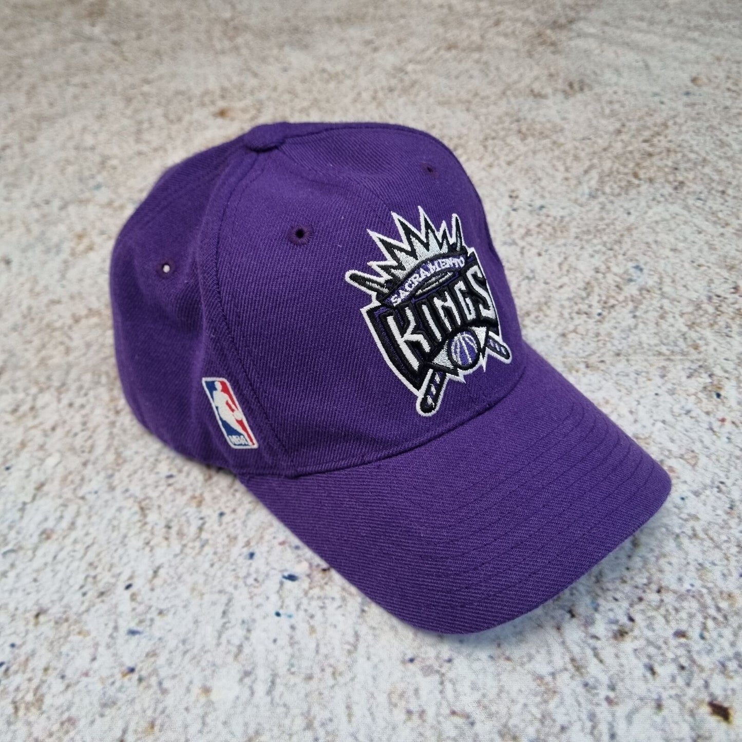 Reebok SACRAMENTO KINGS CAP SNAPBACK NBA RETRO - Purple - One Size