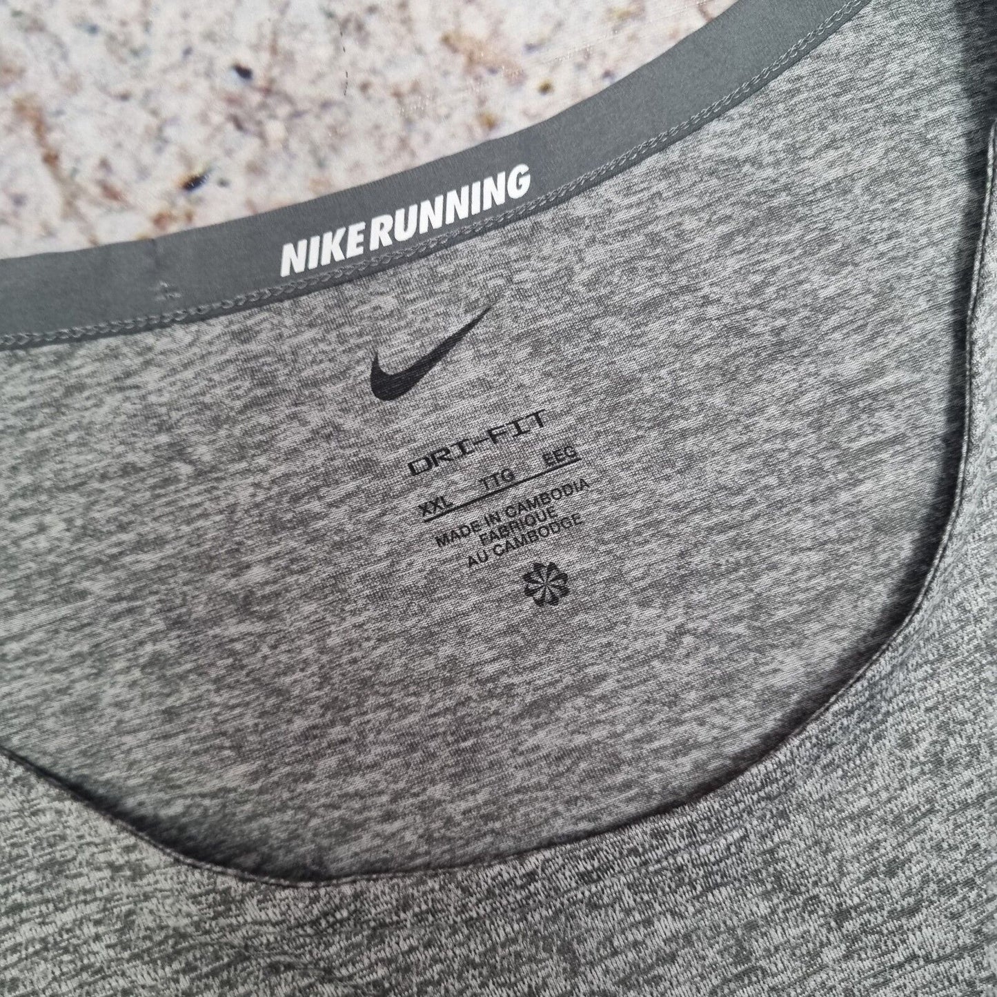 NIKE RUNNING DRI-FIT T-Shirt - Medium - Grey - Miler - Men’s XXL