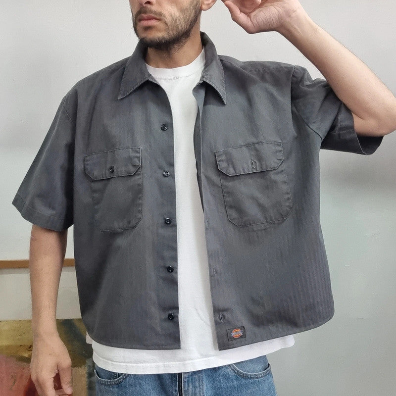Vintage Dickies Boxy Fit Cropped Shirt Short Sleeve XL plain grey Button Up Skater Y2K Surf